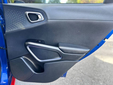 2021 Kia Soul GT-Line