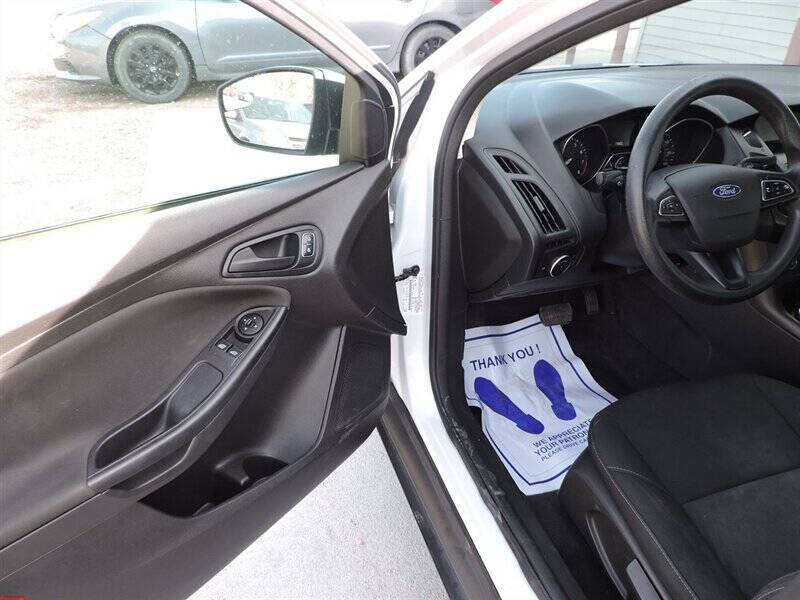2017 Ford Focus S