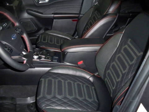 2023 Ford Escape ST-Line Elite