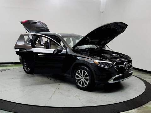 2024 Mercedes-Benz GLC GLC 300