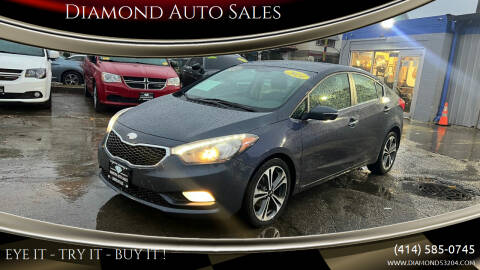 2014 Kia Forte for sale at DIAMOND AUTO SALES LLC in Milwaukee WI