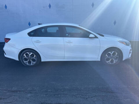 2020 Kia Forte for sale at Kerns Ford Lincoln in Celina OH