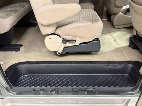 2002 Ford E-Series E-350 SD XLT