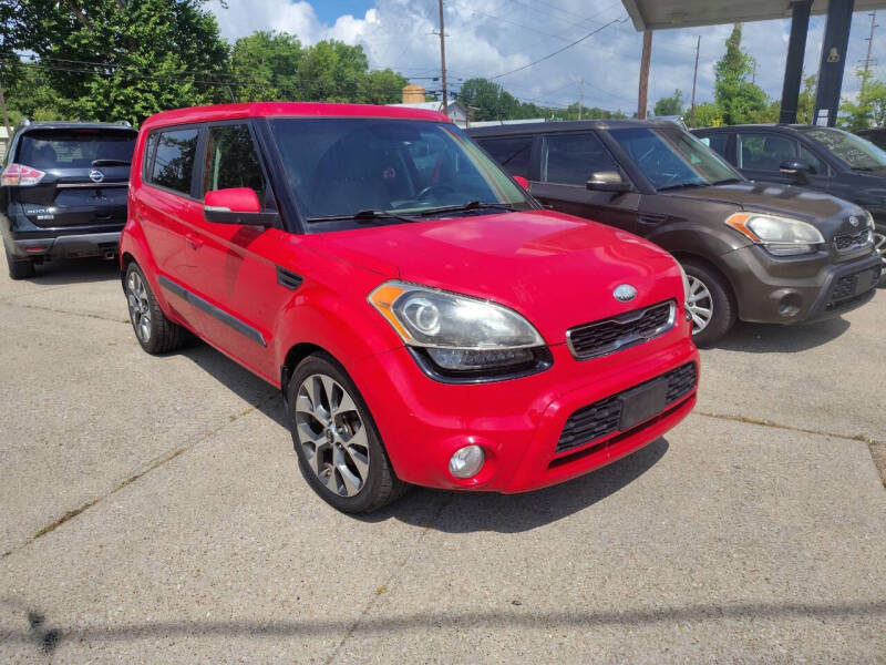 2013 Kia Soul +