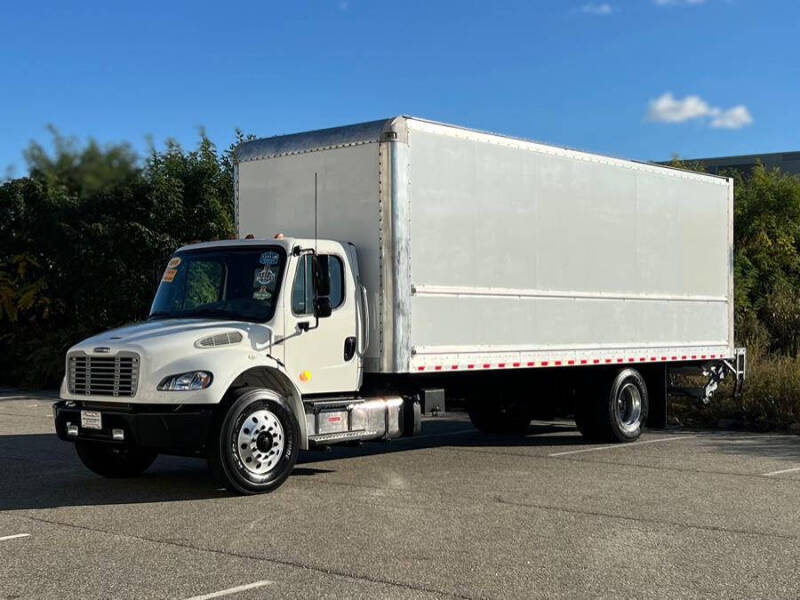 2018 Freightliner M2 106