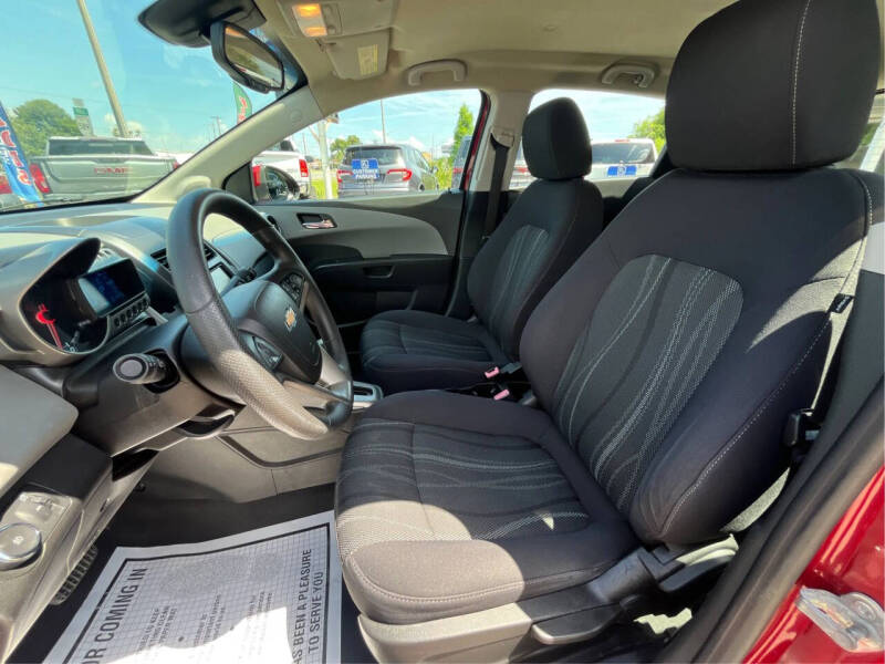 2013 Chevrolet Sonic LT Auto