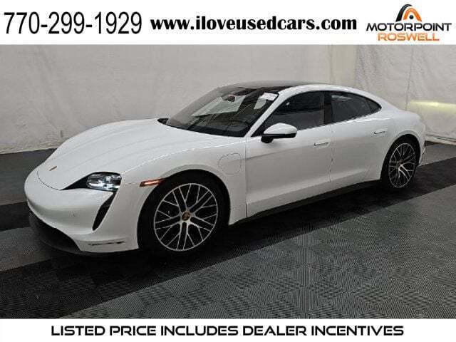 2024 Porsche Taycan Base's photo