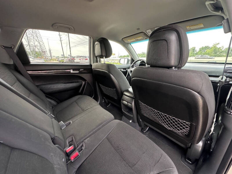 2014 Kia Sorento LX