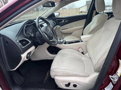 2016 Chrysler 200 Limited