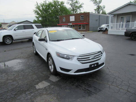 2015 Ford Taurus