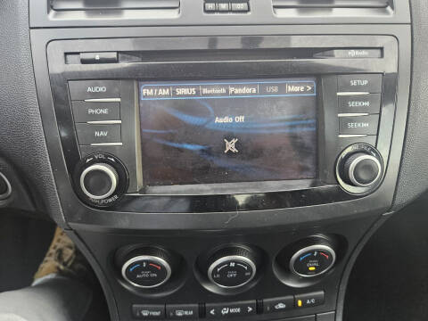 2013 Mazda MAZDA3 s Grand Touring