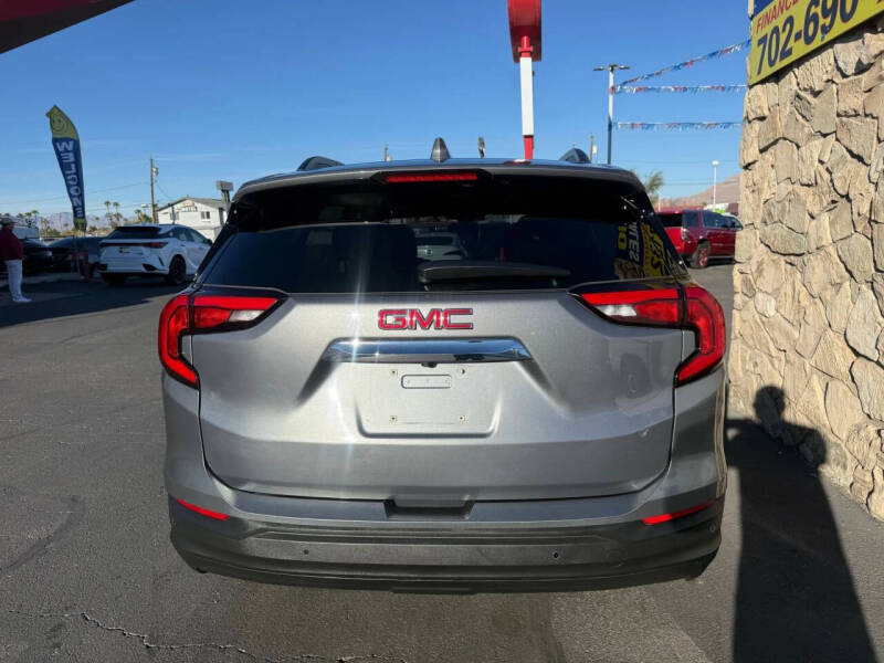 2021 GMC Terrain SLE