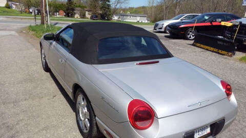 2005 Ford Thunderbird Deluxe