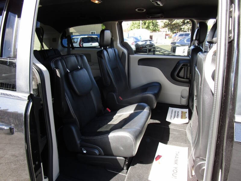 2019 Dodge Grand Caravan for sale at Empire Auto Of Hayward in Hayward, CA