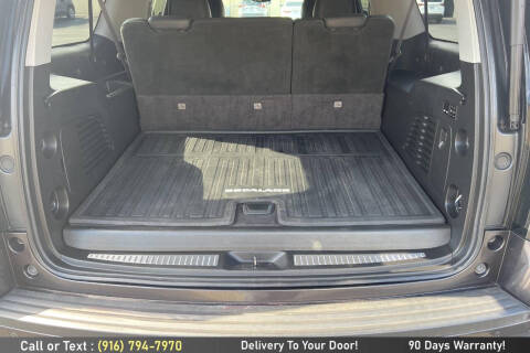 2017 Cadillac Escalade ESV Luxury