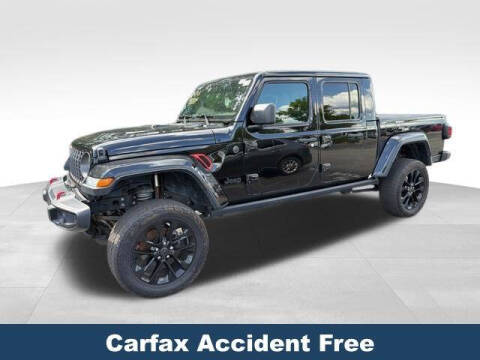 2024 Jeep Gladiator NightHawk