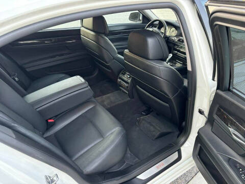 2012 BMW 7 Series 740Li