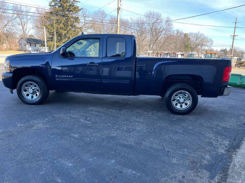 2011 Chevrolet Silverado 1500 for sale at FORMAN AUTO SALES, LLC. in Franklin OH