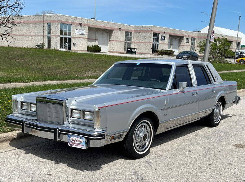 1984 Lincoln Town Car