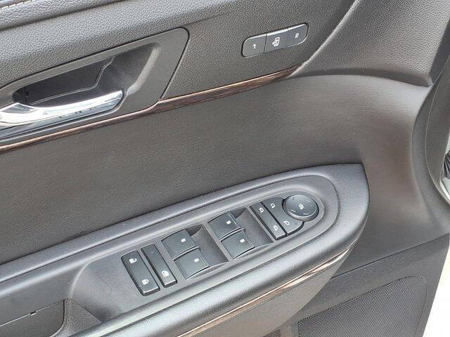 2013 GMC Acadia Denali