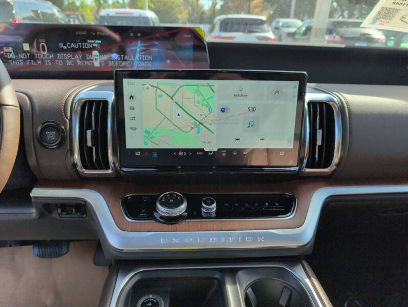 2025 Ford Expedition MAX King Ranch