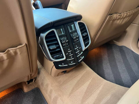 2013 Porsche Cayenne Turbo