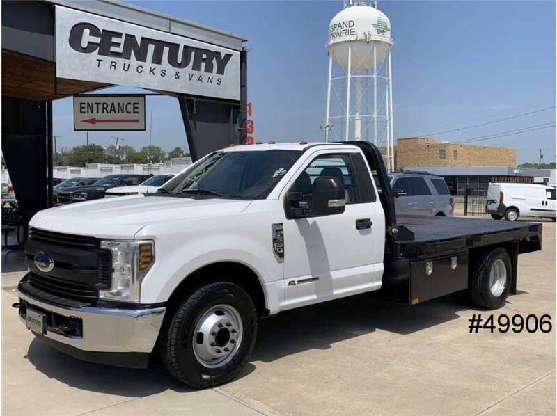 2018 Ford F-350 Super Duty for sale at CENTURY TRUCKS & VANS in Grand Prairie TX