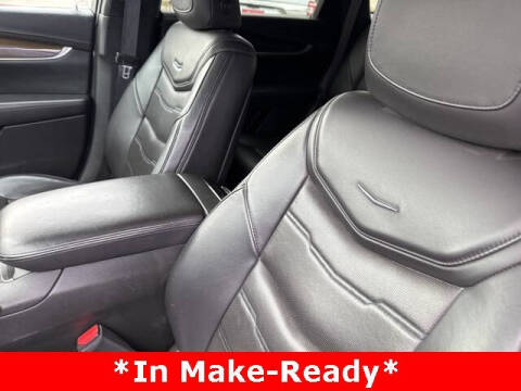 2017 Cadillac XT5 Platinum