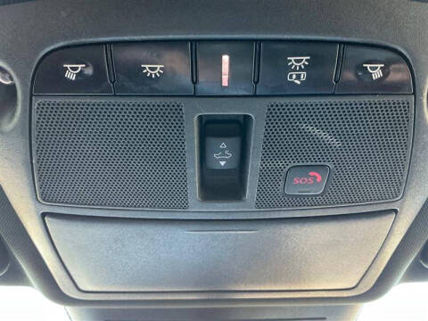 2017 Infiniti Q60 Red Sport 400