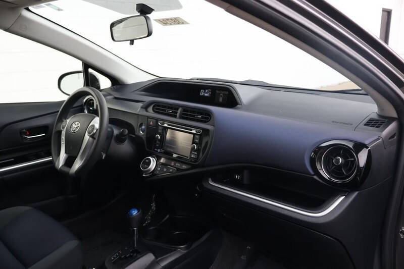 2015 Toyota Prius c Three
