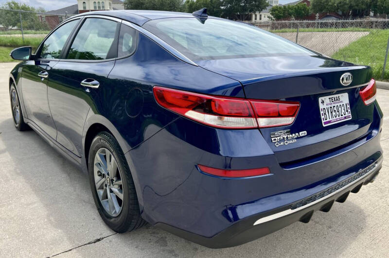2019 Kia Optima LX