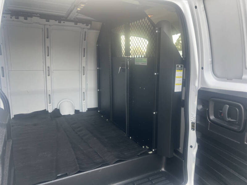 2024 Chevrolet Express 2500
