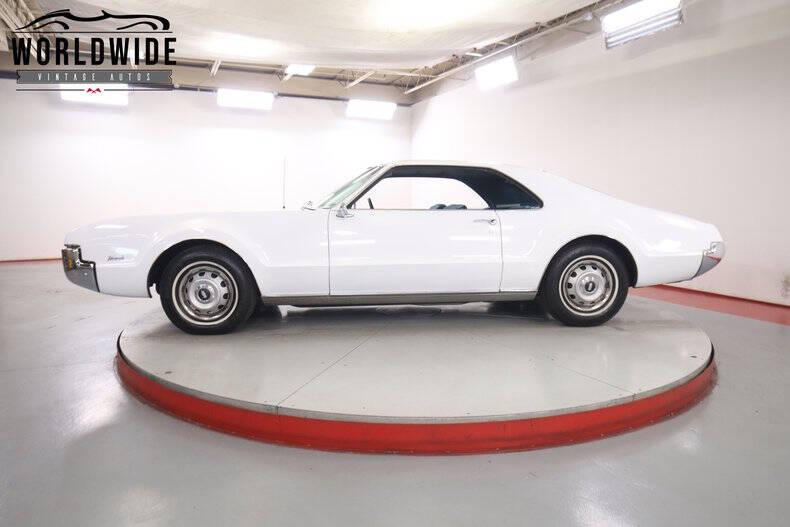 1966 Oldsmobile Toronado