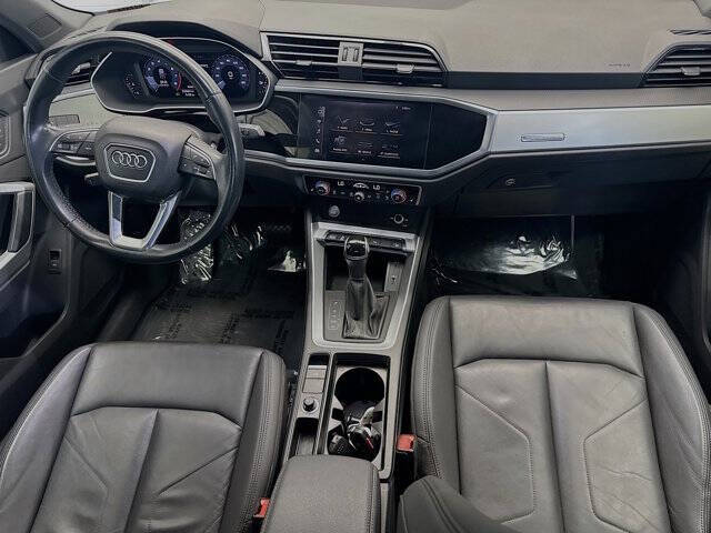 2020 Audi Q3 quattro Premium 45 TFSI