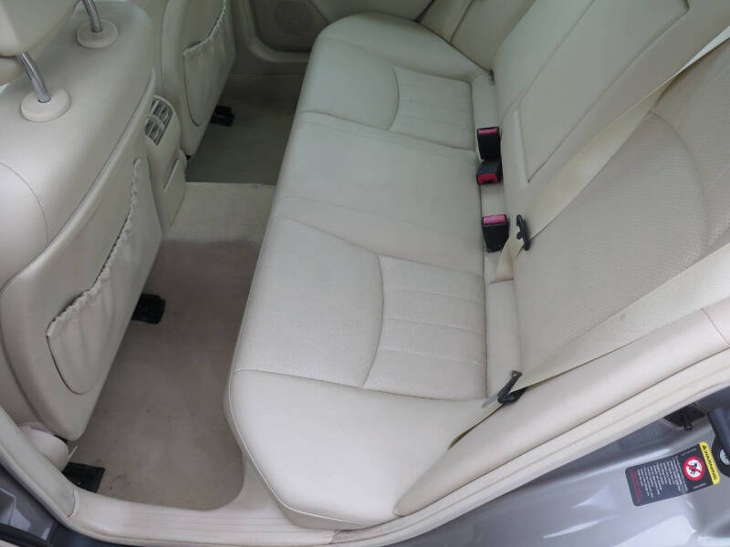 2005 Mercedes-Benz C-Class C 240