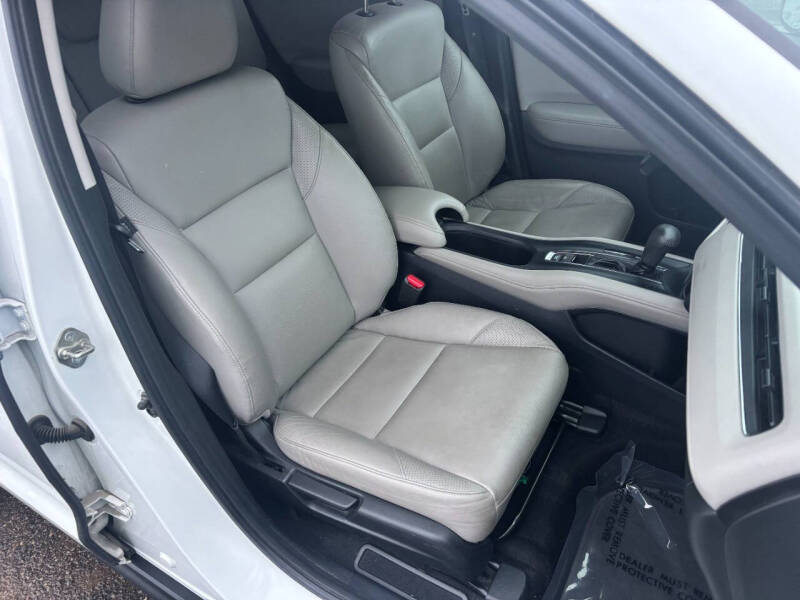 2017 Honda HR-V EX-L w/Navi