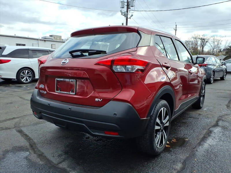2020 Nissan Kicks SV