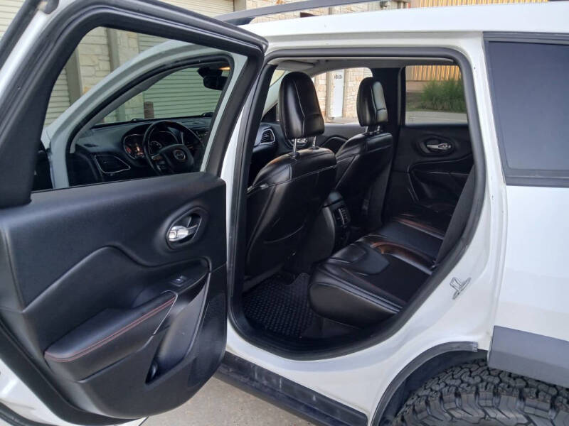 2019 Jeep Cherokee Trailhawk Elite