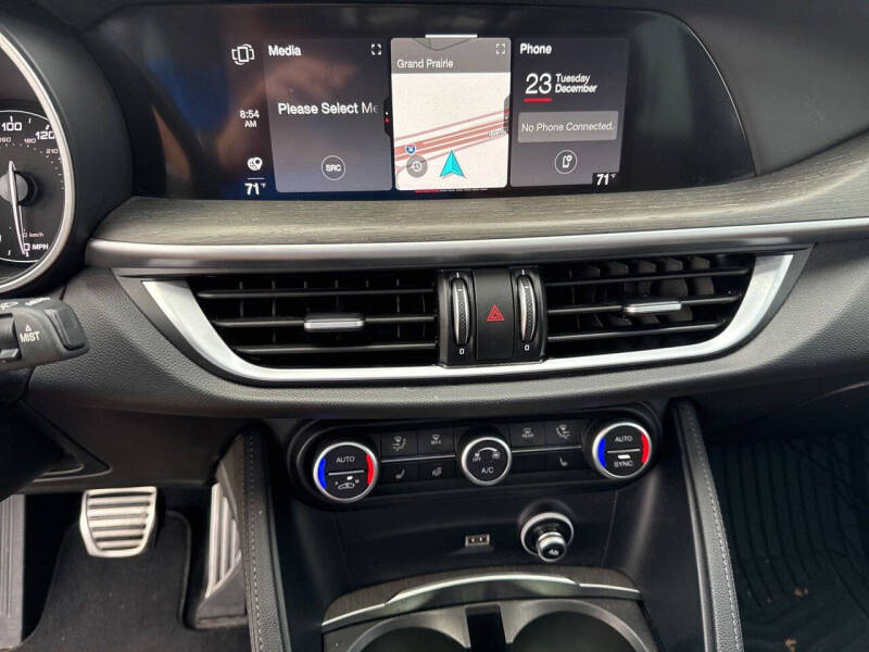 2022 Alfa Romeo Stelvio Ti