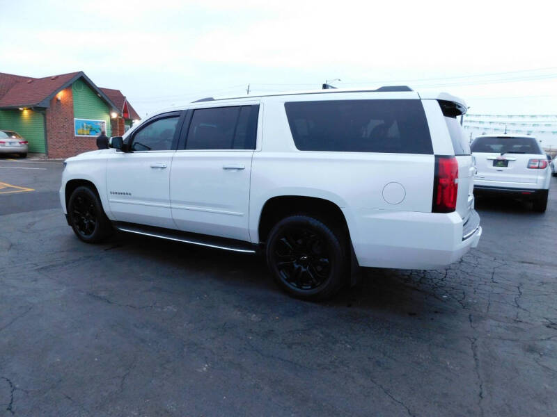 2017 Chevrolet Suburban Premier