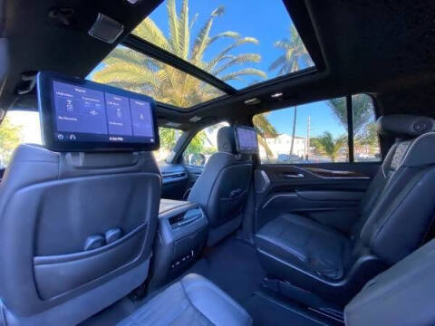 2021 Cadillac Escalade ESV Premium Luxury Platinum