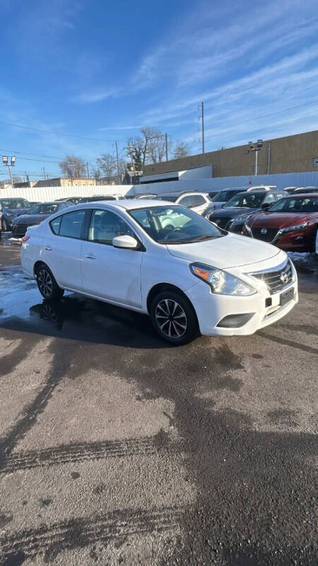2019 Nissan Versa