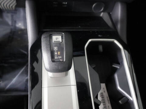 2025 Mitsubishi Outlander ES