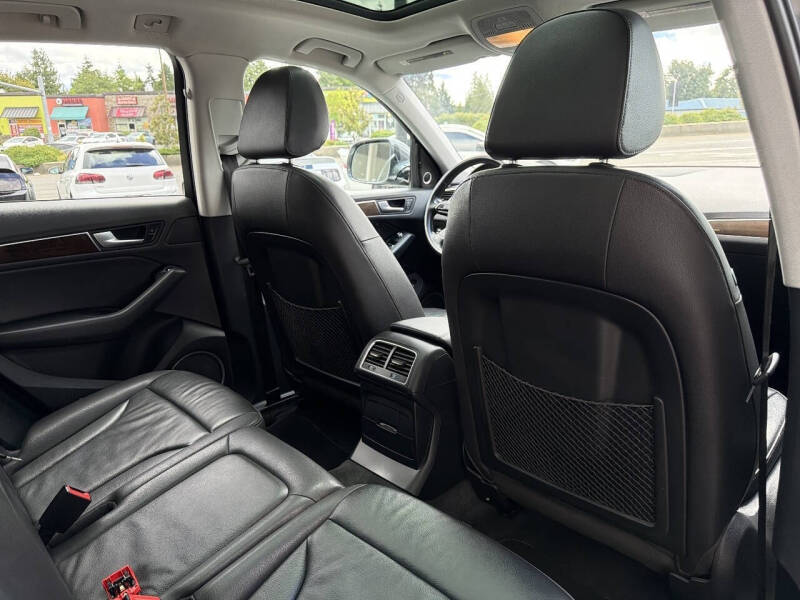 2017 Audi Q5 2.0T quattro Premium Plus