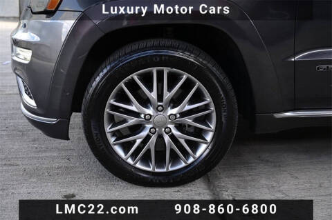 2017 Jeep Grand Cherokee Summit