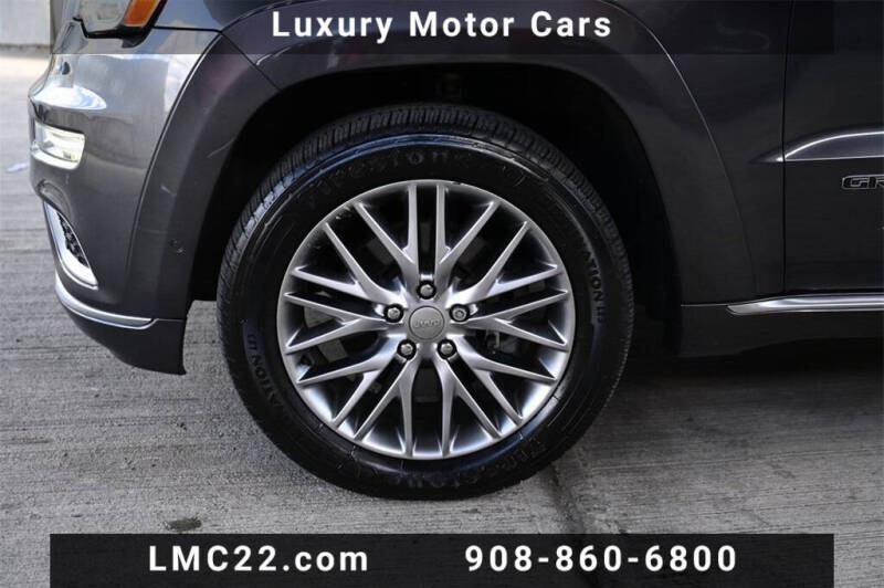 2017 Jeep Grand Cherokee Summit