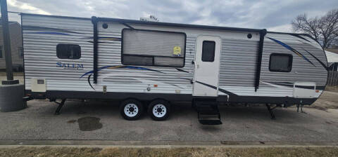 2018 Forest River Salem for sale at Parkway Motors in Springfield IL