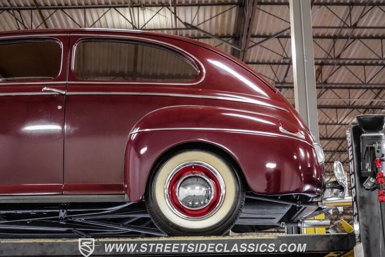 1941 Ford Deluxe