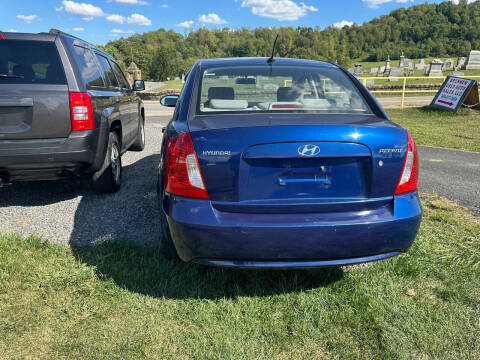 2009 Hyundai Accent for sale at BRENNAN USED AUTO SALES LLC in Shinnston WV