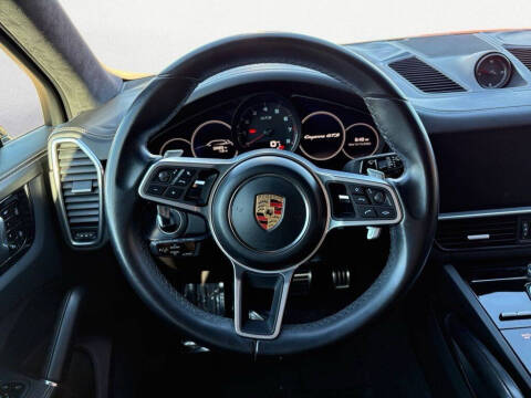 2021 Porsche Cayenne GTS